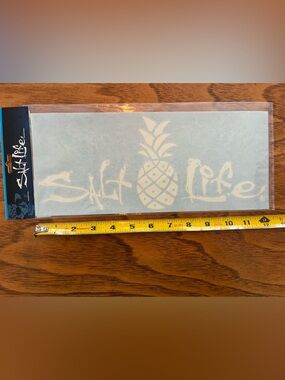 BOGO Salt Life New White Pineapple Decal Sticker